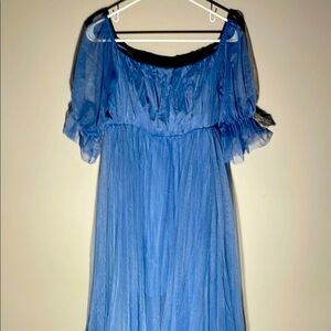 Long blue maternity dress. Worn once. Size 6